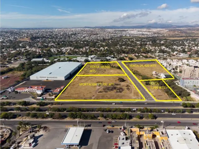 VENTA Terreno de uso Mixto 18,500 mts.   Av. Paseo de la República, Col. El Salitre, Querétaro, Qro.
